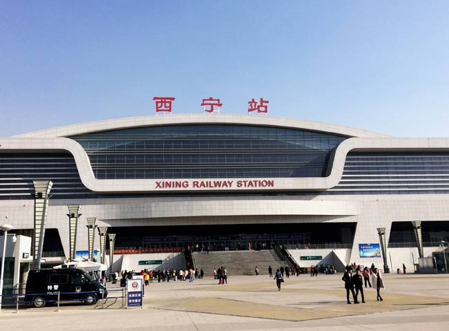 合阳西宁高铁站